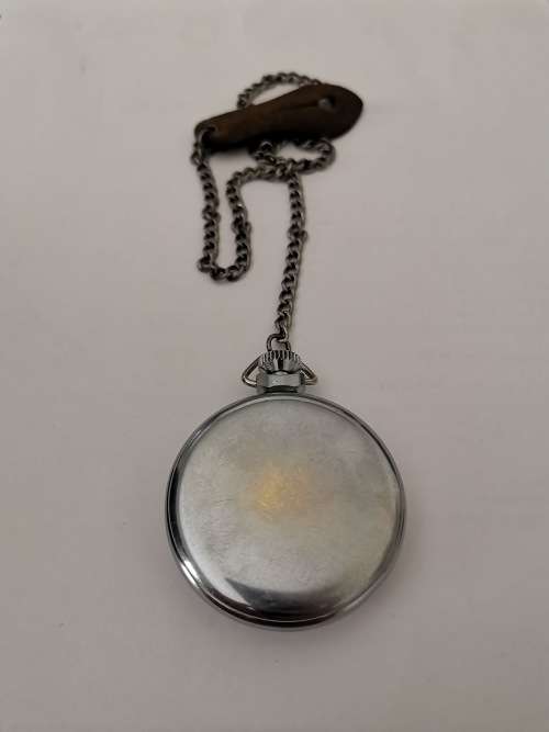 Vintage Ingersoll Pocket Watch - Needs Repairs