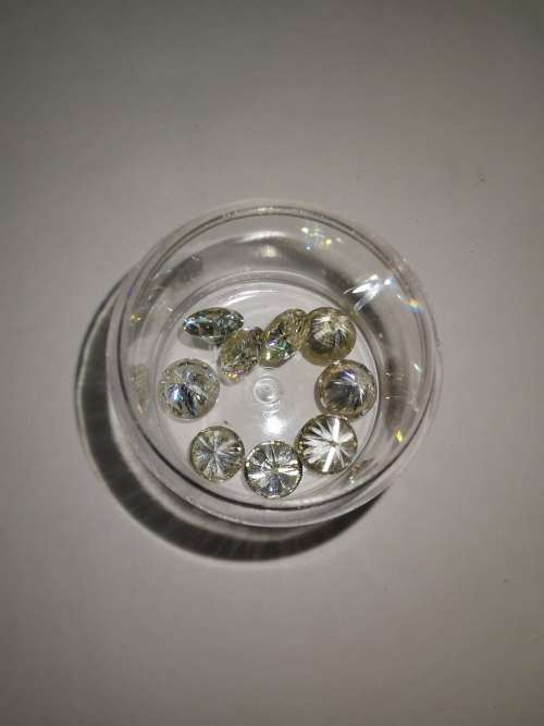 10.86ct Moissanite Lot Consisting of 9 Stones - Please see discription