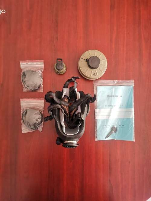 Swiss Military Gas Mask - Full Set
