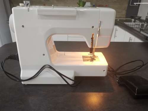 Empisal Automatic Sewing machine