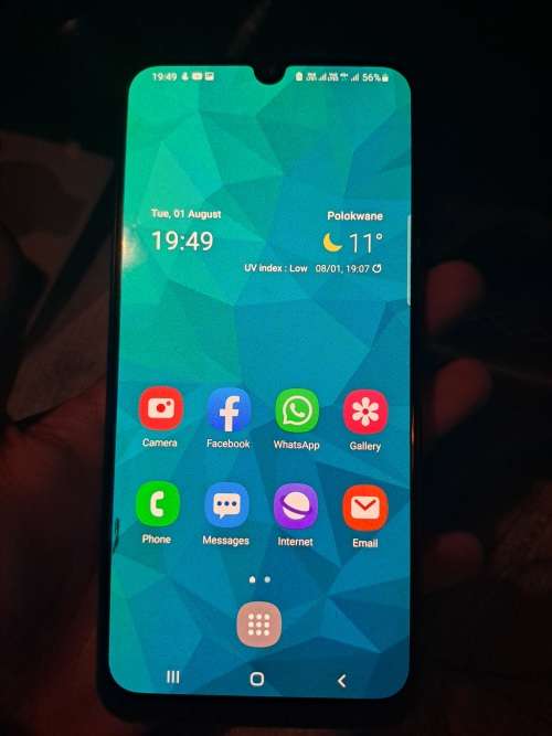 Samsung A30 - Dual Sim. Great deal!
