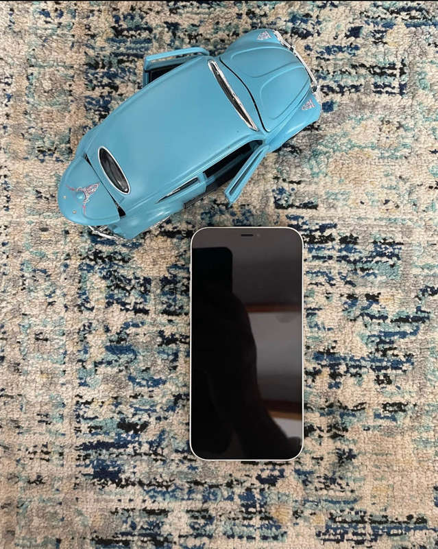 iPhone 12 64GB