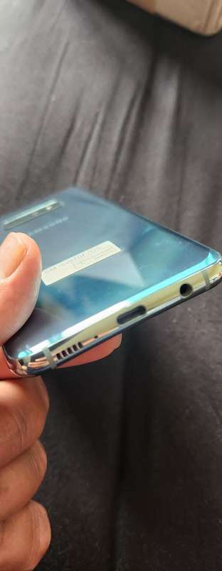 Samsung S10e Dual Sim. Great condition!