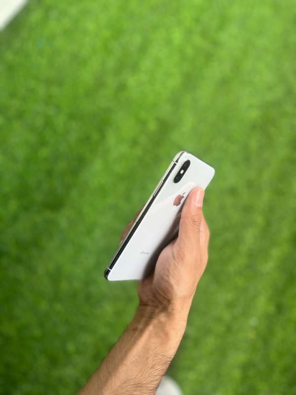 iPhone X