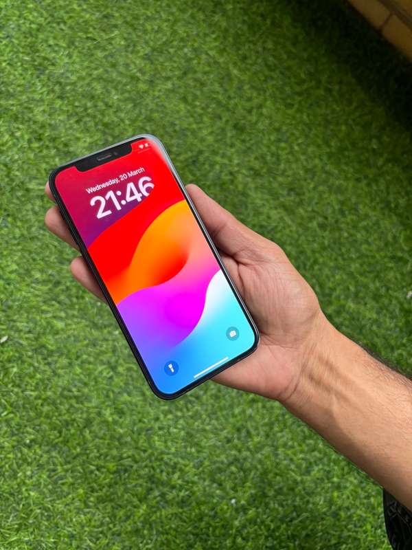 iPhone 12 64GB