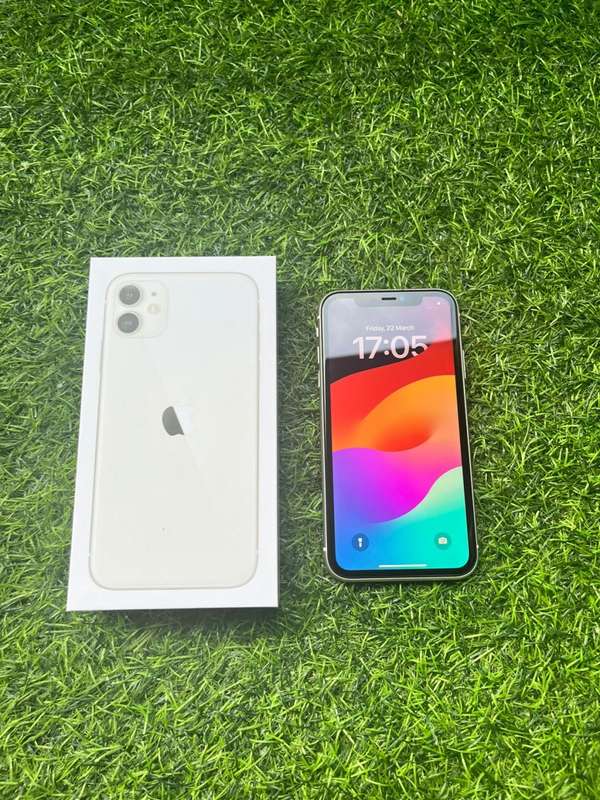 iPhone 11 64GB