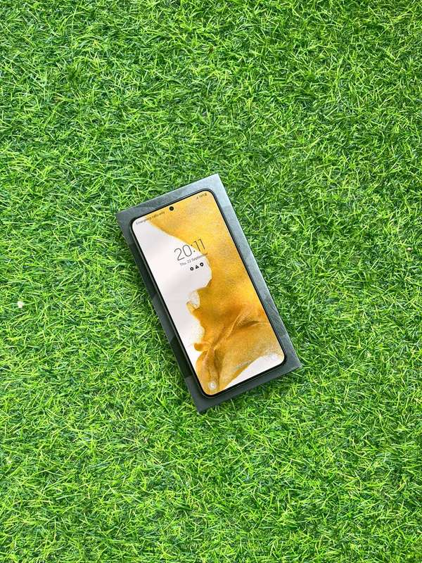 Samsung Galaxy S22 Plus 256GB Dual Sim