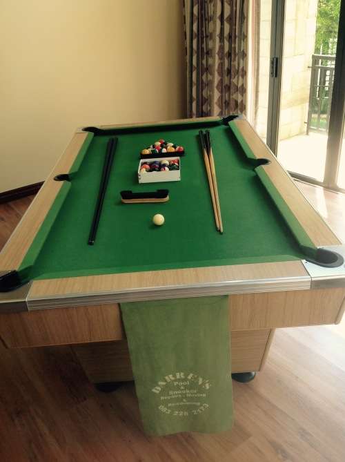 Slate pool table for sale in excellent condition !!!