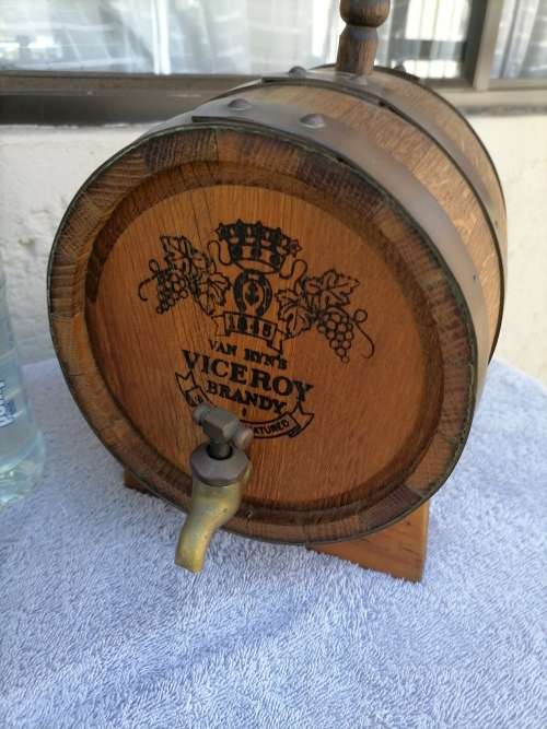 2 x 1845 VAN RYN`S VICEROY BRANDY BARRELS - 1 X 2L - 1 X 5L - AMAZING LIKE NEW SMELL`S LIKE WOOD