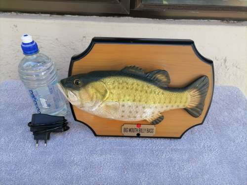 Big Mouth Billy Bass Singing Fish with Power Supply 100% WORKING