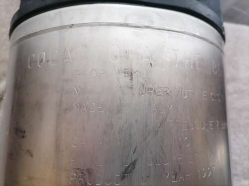 VINTAGE COCA COLA 1997 - SYRUP BARREL STILL HAS GAS INSIDE - ITALIA - 9L CAPPASITY