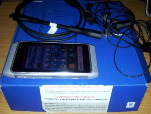 Nokia N8