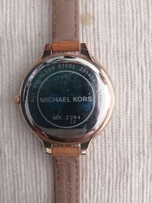 Original Michael Kors Rosegold Watch Ladies * Sells for R3400 *