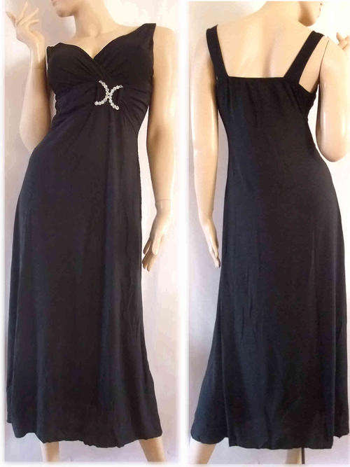 Sexy V-neck Evening Dress With Diamante Black Size 36/38