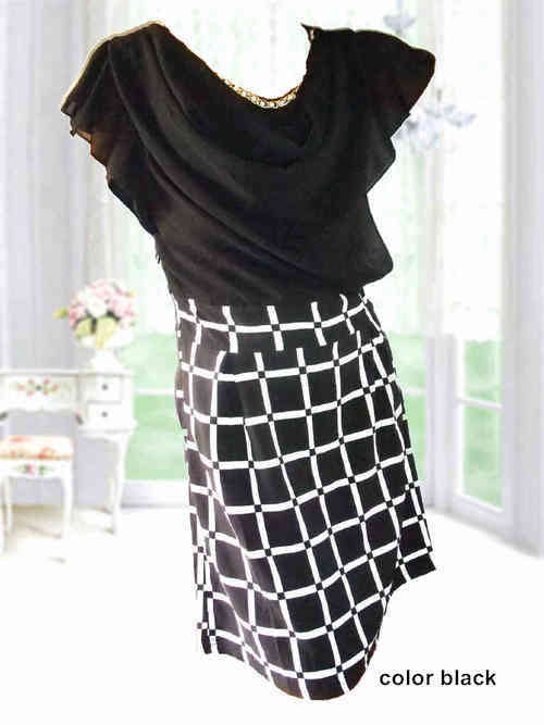 Monochrome Knee Length Dress Beaded Neckline Size 32/34 Color WHITE