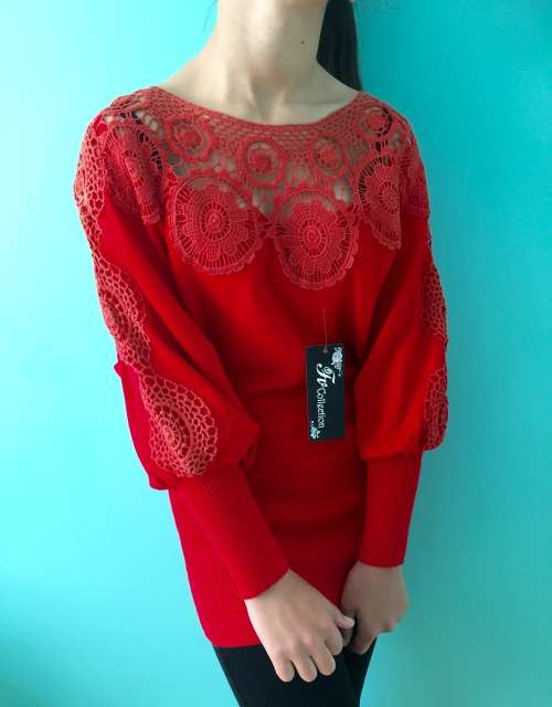 Knit and Lace Batwing Sleeve Sweater Size 32-34