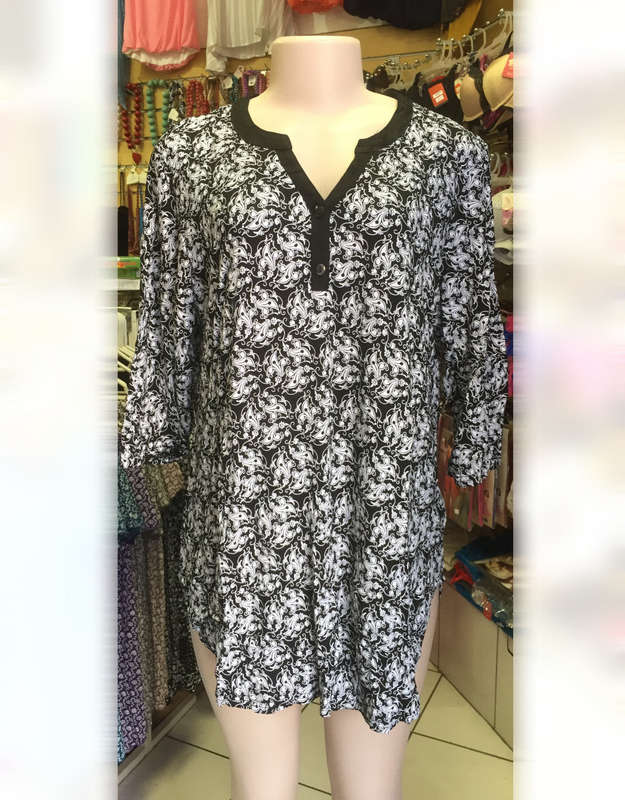 3/4 Sleeve Notch Neck Printed Tunic Black Size 42-44