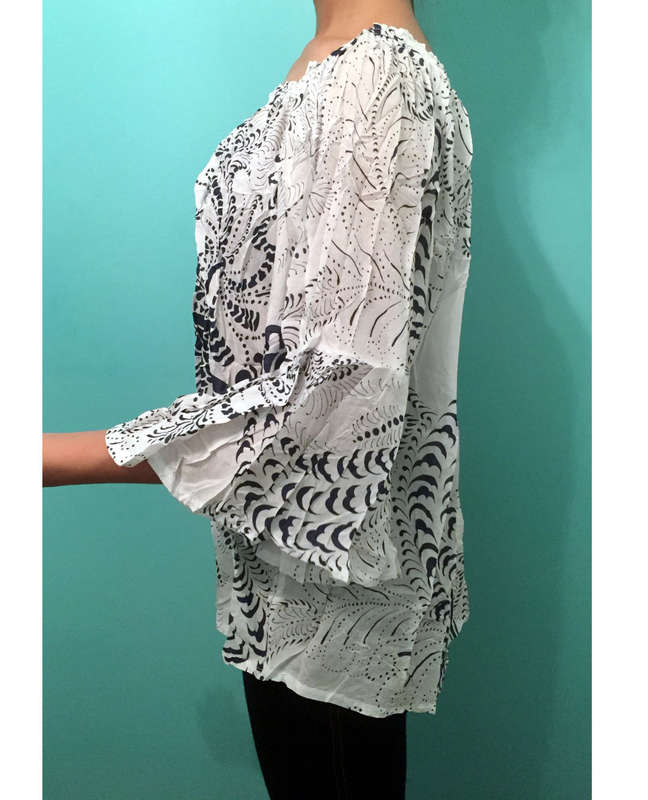 Off The Shoulder Loose Bat Horn Sleeve Top 2 Colors