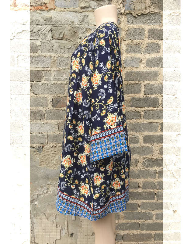 Slit Round Neck 3/4 Sleeve Shift Long Top Size 40 - 42