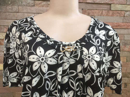 2017 New Arrival - Spring Tunics Diamante Neckline Colors: Black, Navy