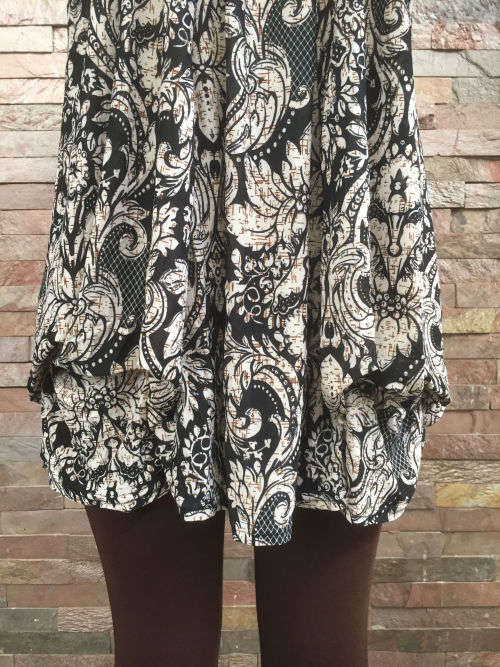 " 2017 New Arrival "  Gathered Hem Flutter Sleeve Tunic Size 42 Color Black/Brown