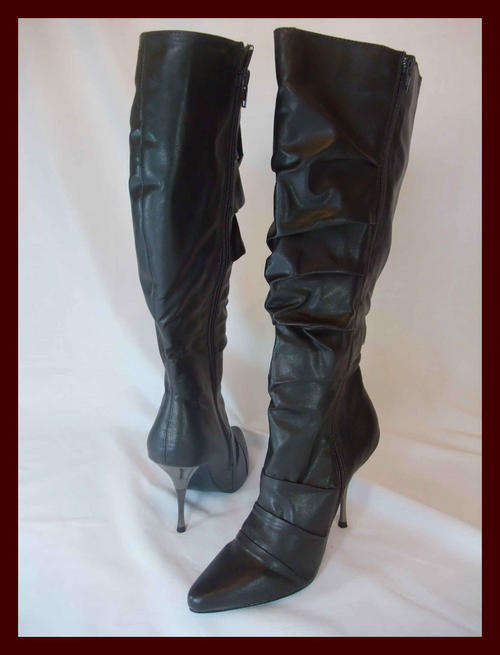 FASHION, ELEGANT BROWN BOOTS - SIZE 4