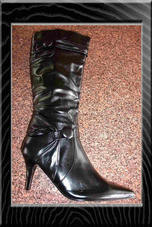 Black Leather Like Boots Knee High Pointy Toe Stiletto Size: 6