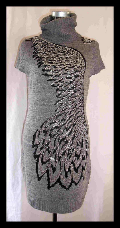 Elegant Long Grey Jersey With Pretty Pattern