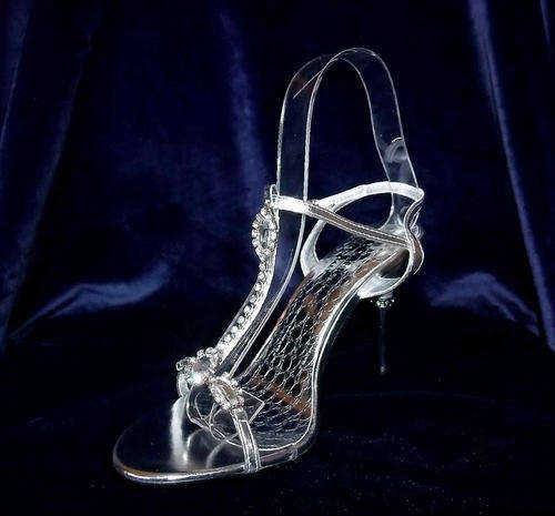 Luxury Diamond Wedding/Party High Heels Sizes: 4, 6,7