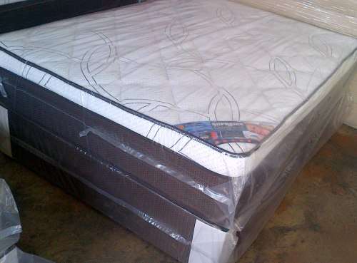 BEDS QUEEN SIZE - MATTRESS ONLY 120KG PER SIDE