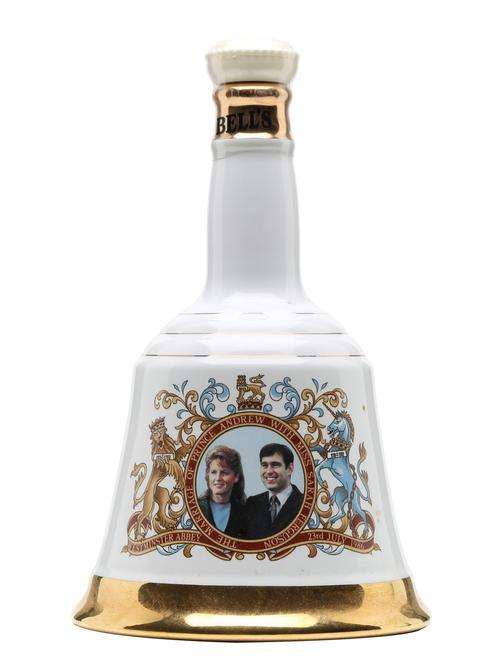 Bells Commemorative Whiskey 1984