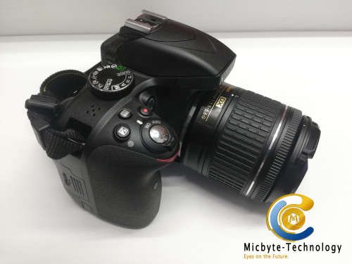 Nikon D3300 DSLR with 18-55mm DX VR Lens