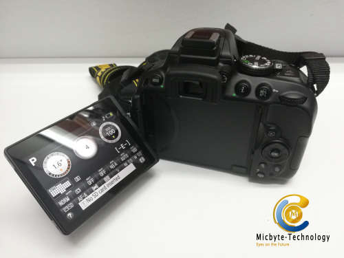 Nikon D5300 DSLR 24.2MP with 18-55mm DX VR Lens