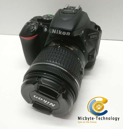 Nikon D5600 DSLR with AF-P 18-55mm DX VR Lens, nikon Bag