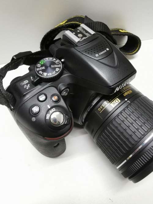 Nikon D5300 DSLR 24.2MP with 18-55mm DX VR Lens