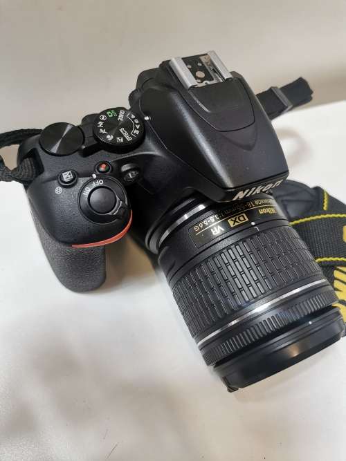 Nikon D3500 Dslr camera