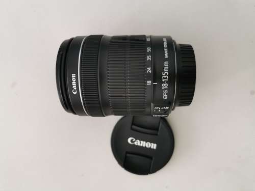 CANON EF-S 18-135mm Zoom Lens f/3.5-5.6 IS STM