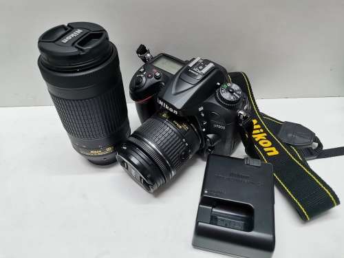 Nikon D7200 Dslr camera with 18-55mm & 70-300mm zoom lens
