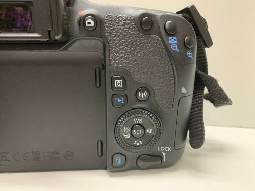 CANON EOS 77D DSLR Body Camera