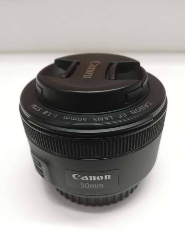 Canon EF 50mm f/1.8 STM
