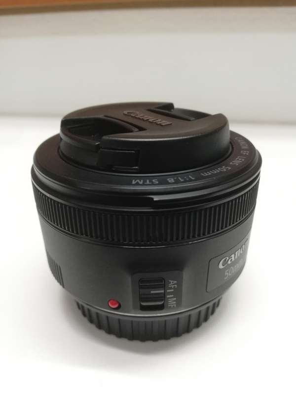Canon EF 50mm f/1.8 STM