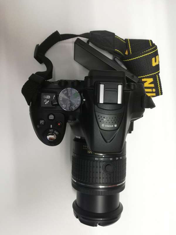 Nikon D5300 DSLR 24.2MP with 18-55mm DX VR Lens