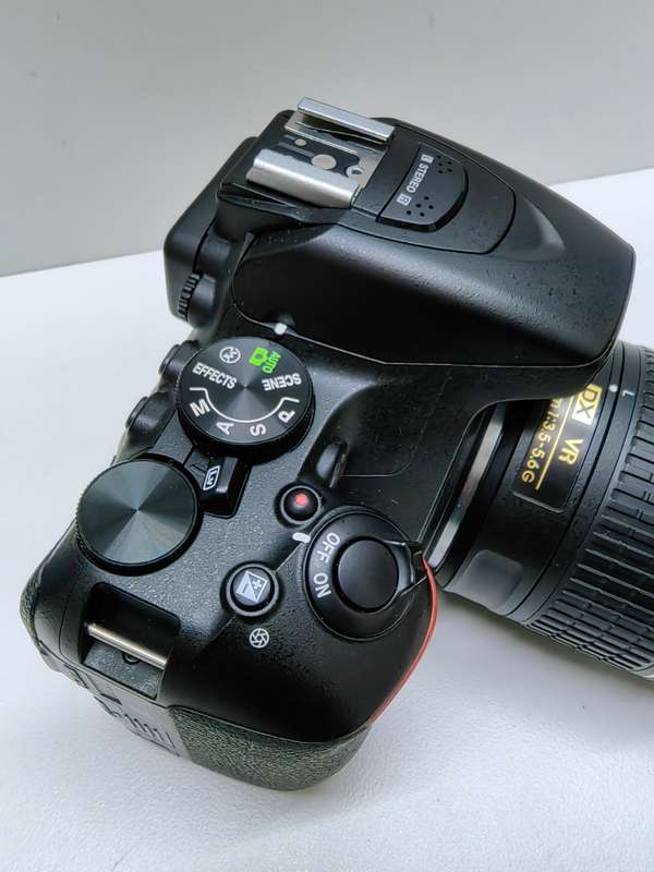 Nikon D5600 Dslr Camera Combo kit
