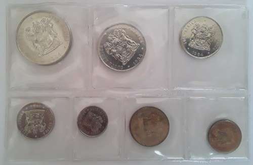 RSA - SA Mint uncirculated coin set.  1984