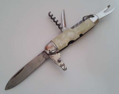 WW2 GERMAN RICHARTZ WHALE POCKET KNIFE MULTI-TOOL WITH GLASS CUTTER.