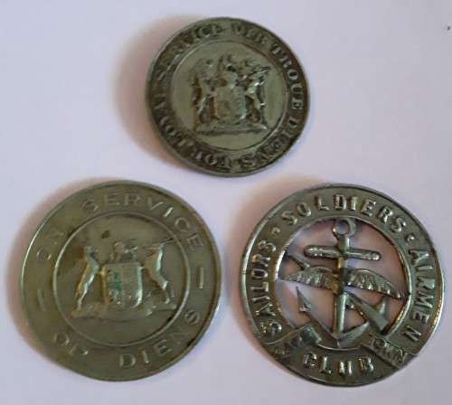 3 x WW2 South Africa badges.  1 bid takes all!