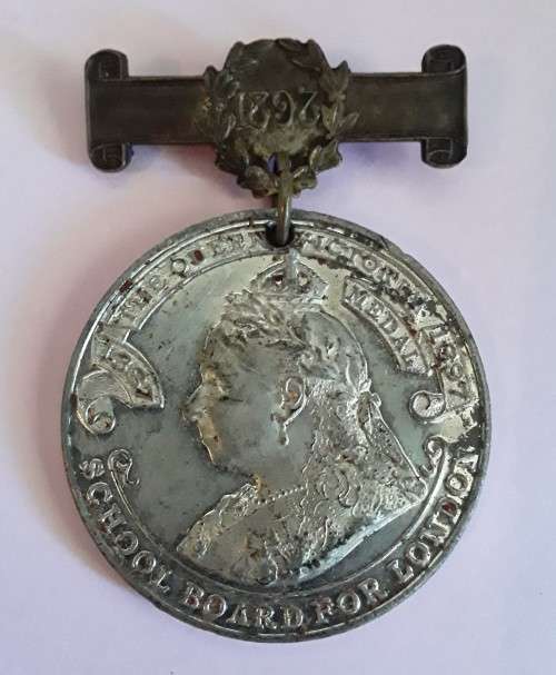 Rare 1898 Victorian `School Board London` Medal