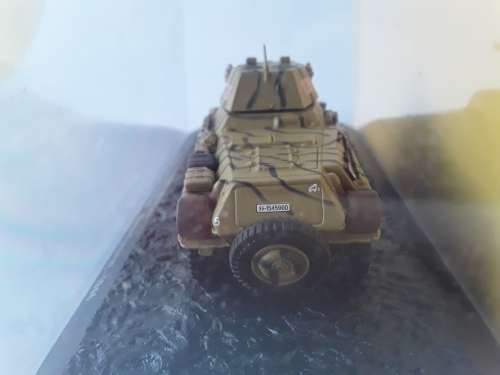 Boxed WW2 `Sd.Kfz.234/2 Puma 11.SS-Fw.Pz.Gren.Div `Norland` Narva (Estonia) - 1944` by Diagostini.