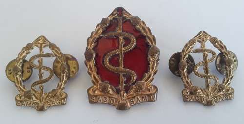 South African Medical Corps (SAGD / SAMC) Badge Set. Cap and 2 x Collar. Lugs / Pins intact.
