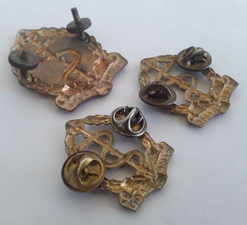South African Medical Corps (SAGD / SAMC) Badge Set. Cap and 2 x Collar. Lugs / Pins intact.